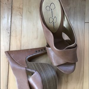 Jessica Simpson heels